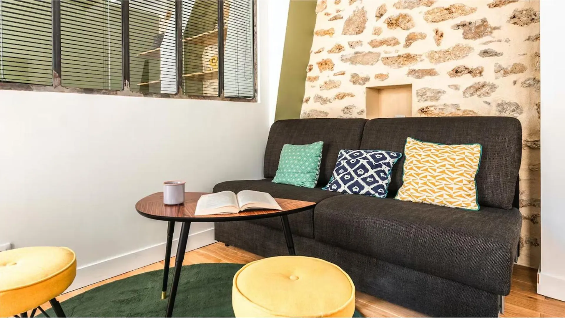 The 199 - Charming Apartment In The Heart Of 파리 0*,