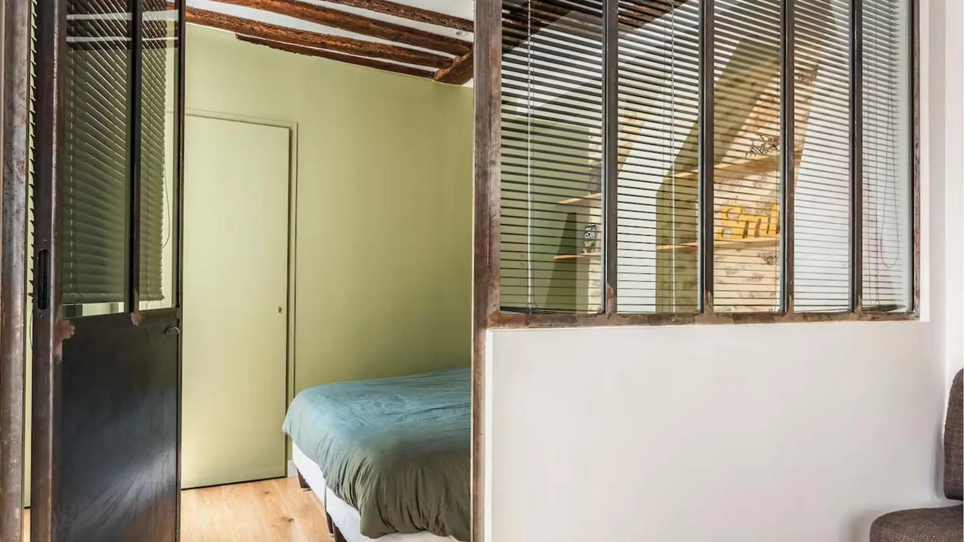 The 199 - Charming Apartment In The Heart Of Paris